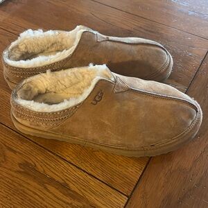 Ugg mule slip ons size 10 men’s - nice!
